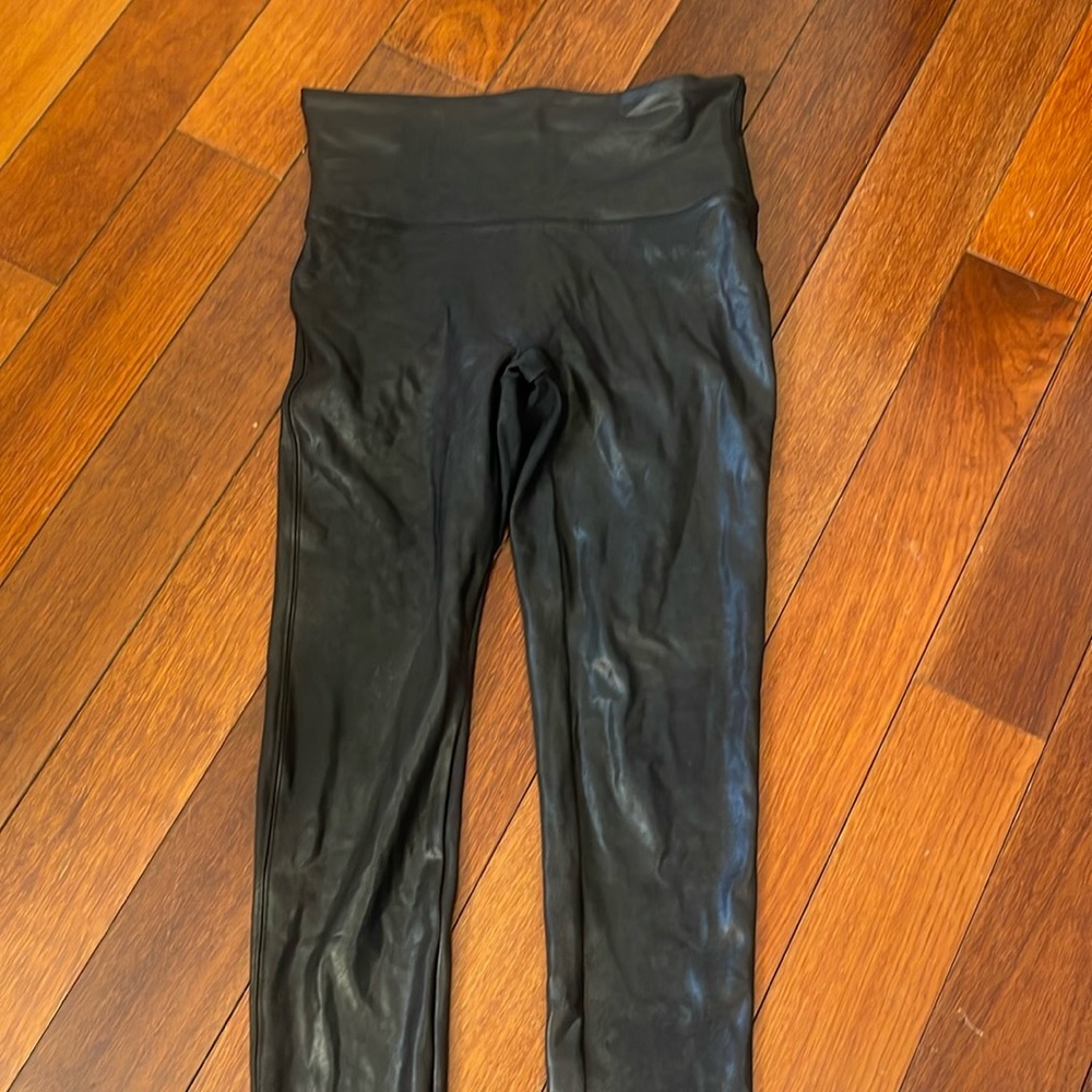 Faux leather spanx . Black size medium